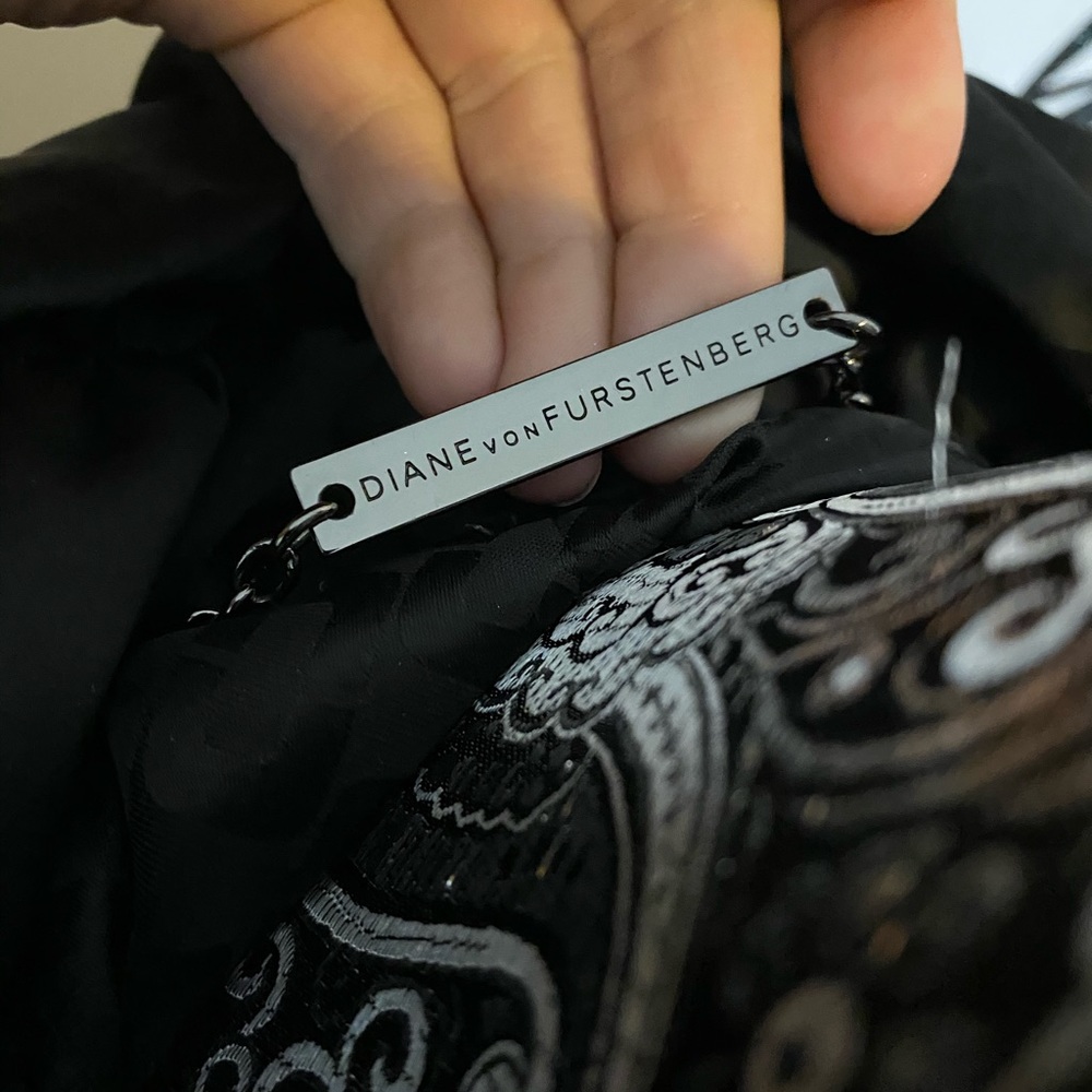 Winter Jacket - image 3